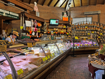 interno del negozio agrinascente